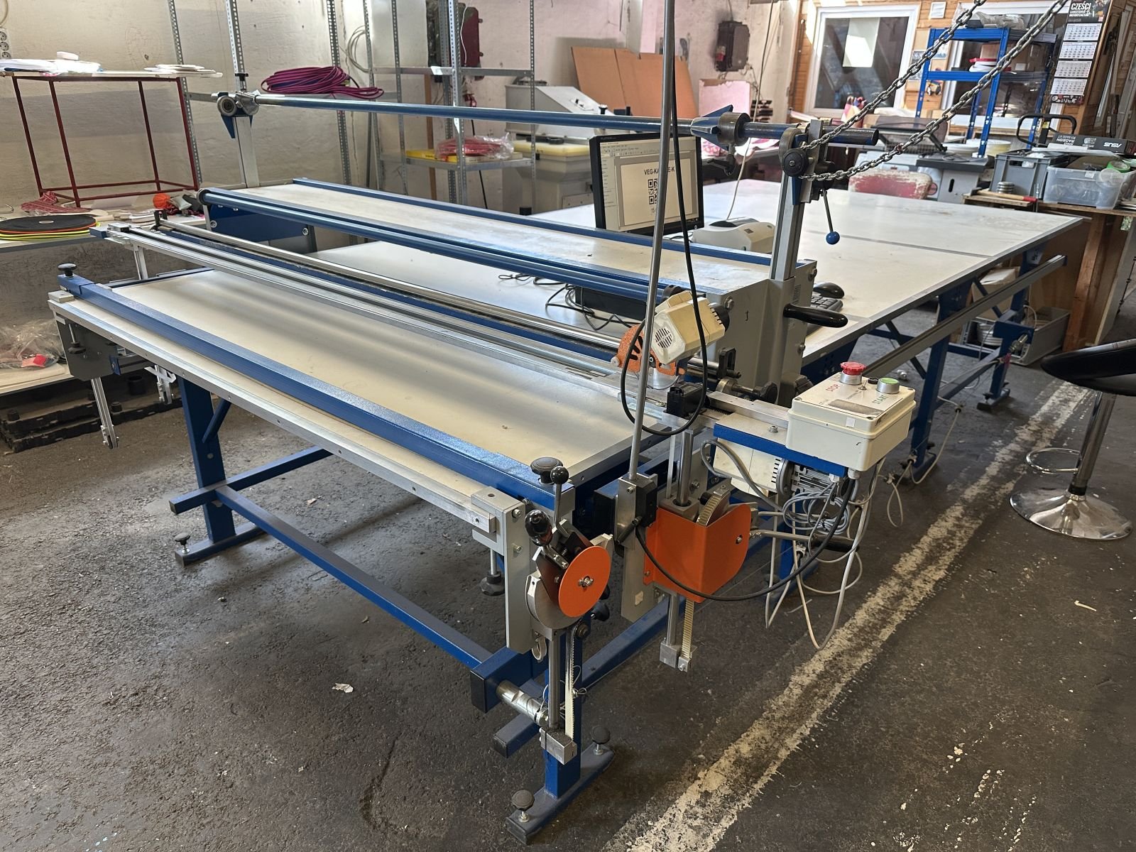 Rexel UL-3 standard terítő asztal